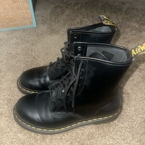 Dr. Martens - black Slip resistant leather lace up boots - worn once